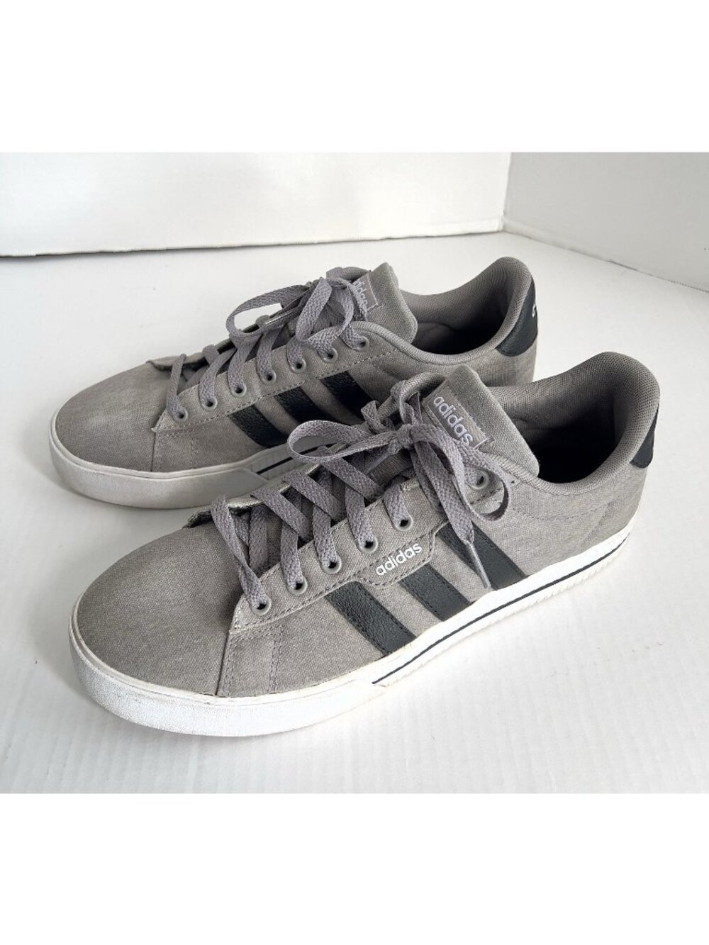 Adidas Unisex Daily 3.0 Skateboarding Shoes Dove Gray 9.5